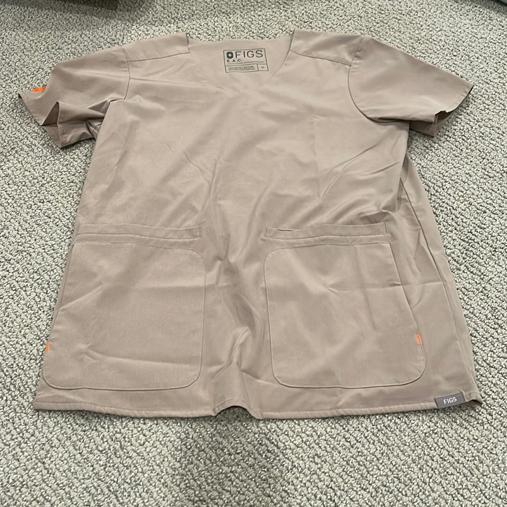 Figs top XS E.A.C collection